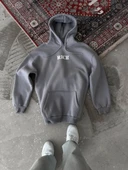 Uzun Kol Kapüşonlu Göğüs Baskılı Sweatshirt - Gri thumbnail 2