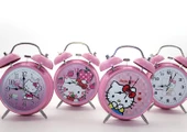 Kuromi, Hello Kitty, Mickey Mouse Masa Üstü Çalar Saat thumbnail 3