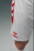 Hummel Milli Takım Beyaz Şort Erkek thumbnail 5