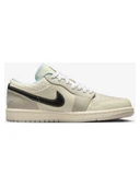 Nike Air Jordan 1 Low Se ... thumbnail 2
