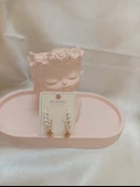 İNCİLİ YILDIZ DETAYLI BRONZ KÜPE thumbnail 1