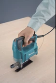 Makita 4327 Devir Ayarlı Dekupaj Testere thumbnail 2