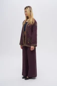 Kadın İşlemeli Ve Pul Detaylı Kimono thumbnail 4