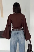 Kadın İspanyol Kol Crop Bluz thumbnail 4