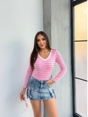 V yaka çizgili bluz pembe thumbnail 1