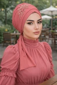 Gülkurusu Nakışlı Atkılı Bone thumbnail 1