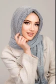 Gri Kürk Kapüşonlu Çıtçıtlı Şal thumbnail 1