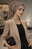 Leopar Desenli Tokalı Bone thumbnail 2