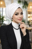 Beyaz Büzgülü Salaş Bone thumbnail 2