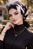 Siyah Beyaz Desen Çapraz Bone thumbnail 1