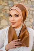 Bej Karamel Saten Fularlı Bone thumbnail 2