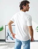 Erkek Beyaz Fitilli Henley Yaka Basic Tişört thumbnail 3