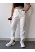 Kadın Rahat Kullanım Beyaz Üç İplik Basic Lastikli Eşofman Pantolon thumbnail 2