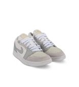 Nike Air Jordan 1 Low Paris thumbnail 3