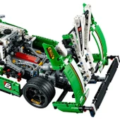 LEGO Technic 42039 24 Hours Race Car thumbnail 4