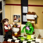 LEGO Ghostbusters 75827 - Firehouse Headquarters thumbnail 2