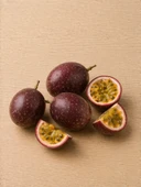 Çarkıfelek (Passion Fruit) 3 Adet 180 Gr thumbnail 1