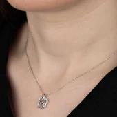Swarovski Taşlı Gümüş Melek Bayan Kolye thumbnail 2