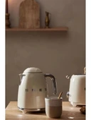 Smeg 50’s Style Krem Retro Krem Kettle thumbnail 2