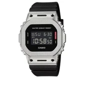 Casio GM-5600M-1DR Kol Saati thumbnail 1
