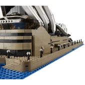 Lego Creator Expert 10234 Sydney Opera House thumbnail 5