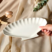 Karaca İstiridye Kayık Tabak 30 cm thumbnail 1