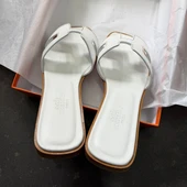 Hermes Oran Beyaz Kadın Terlik thumbnail 3