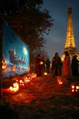 Christmas & Halloween Duvar Halısı thumbnail 2