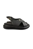 Pierre Cardin Çift Bantlı Topuklu Anatomik Bayan Sandalet thumbnail 6