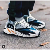 Adidas Yeezy 700 wawe Runner thumbnail 4