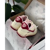 Nike Airforce Low “ Valentines Day “ thumbnail 3