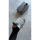 New Balance 9060 Voices Grey thumbnail 4
