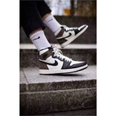 Nike Air Jordan 1 “ Mocha “ thumbnail 2