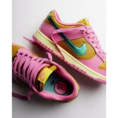 Nike DUNK LOW X PARRIS GOEBEL thumbnail 3