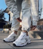 New Balance 725 Silver thumbnail 1