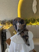 Pamuklu Soft Lara Desen Eşarp-Antrasit thumbnail 8
