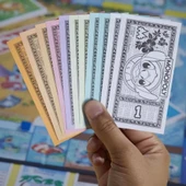 Monopoly Stitch Kutu Oyunu thumbnail 5