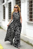 Siyah Beyaz Desenli Tulum thumbnail 6