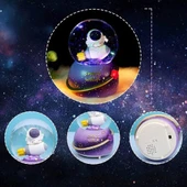 Büyük Boy Astronot Kar Küresi thumbnail 2