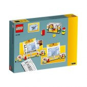 LEGO Miscellaneous 40359 LEGO Store Picture Frame thumbnail 3