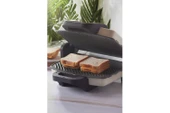 Karaca Future Essential Izgaralı Tost Makinesi thumbnail 4