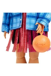 Barbie Extra Ekose Ceketli Bebek thumbnail 5
