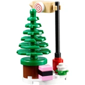 LEGO Christmas Train Set 40138 thumbnail 3