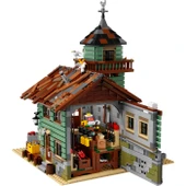 LEGO 21310 Old Fishing Store Set thumbnail 3