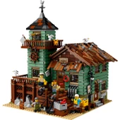 LEGO 21310 Old Fishing Store Set thumbnail 2