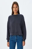 Basic Sweatshirt Uzun Kollu Bisiklet Yaka thumbnail 5