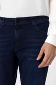 Regular Kalıp Denim Pantolon thumbnail 4