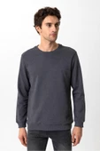O Yaka Regular Kalıp Düz Sweatshirt thumbnail 4