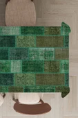 Yeşil Patchwork Desen Dokuma Leke Tutmaz Masa Örtüsü MSO295 thumbnail 1
