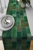 Yeşil Patchwork Desenli Premium Masa Örtüsü Runner RNR295 thumbnail 1